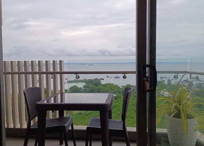 Tambuli Seaside Living Tower F, Unit J Level 15